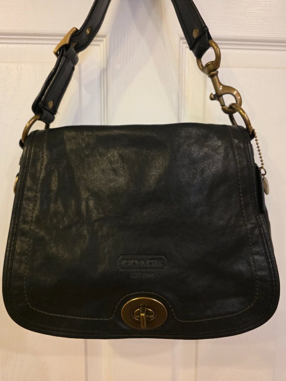 Vintage COACH Legacy Black Vachetta Leather Saddle Shoulder Bag 11134